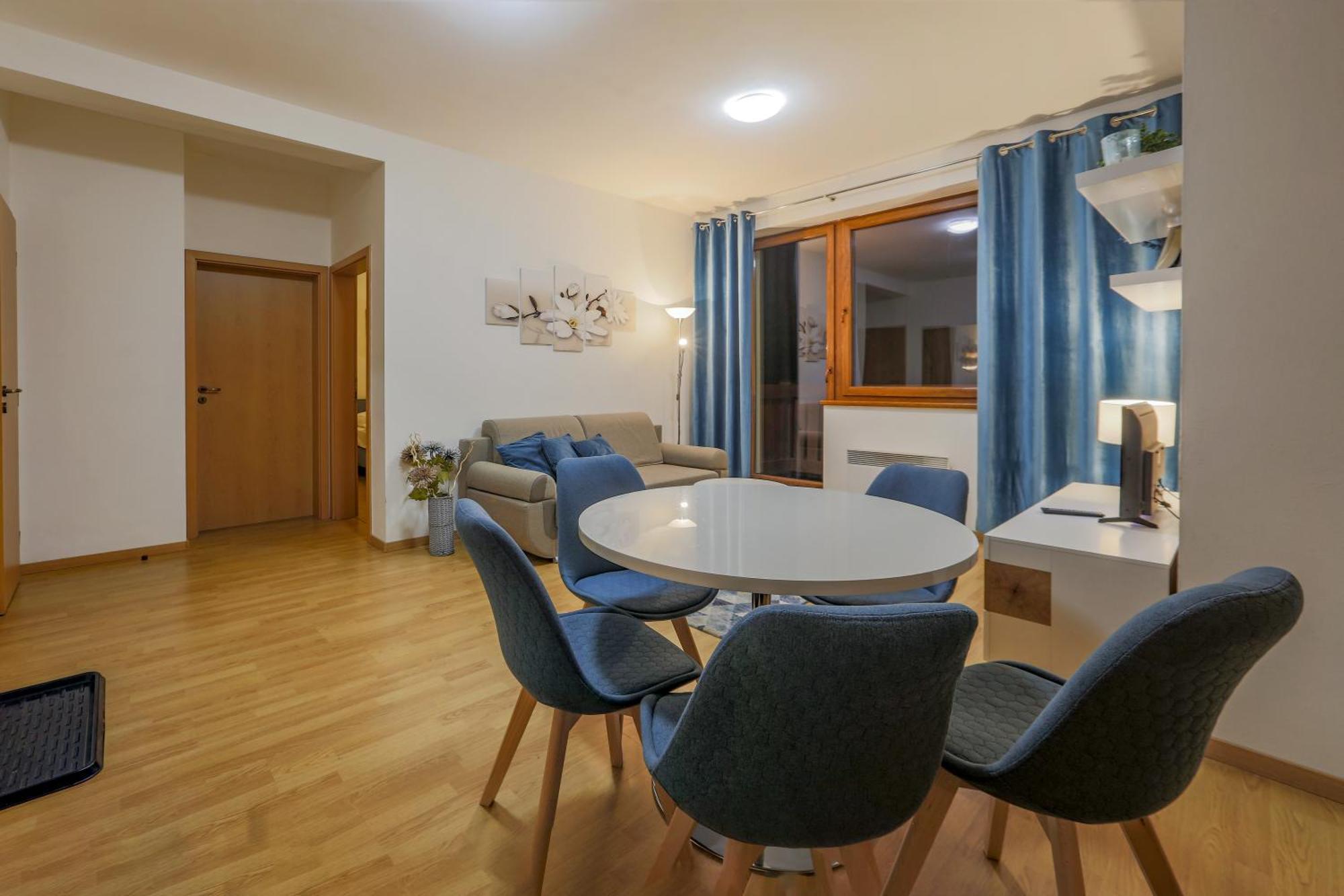 Apartmanovy Dom Fatrapark 1 S Wellness - Hlavna Recepcia Ружомберок Екстериор снимка