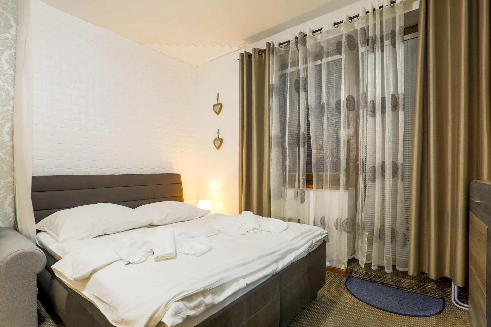Apartmanovy Dom Fatrapark 1 S Wellness - Hlavna Recepcia Ружомберок Екстериор снимка